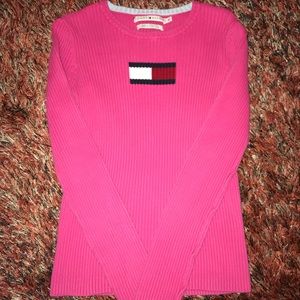 Tommy Hilfiger Sweater Size Medium